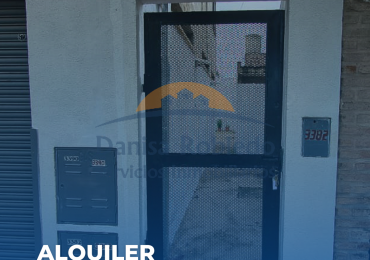 ¡Departamento interno en alquiler en Santo Tome!